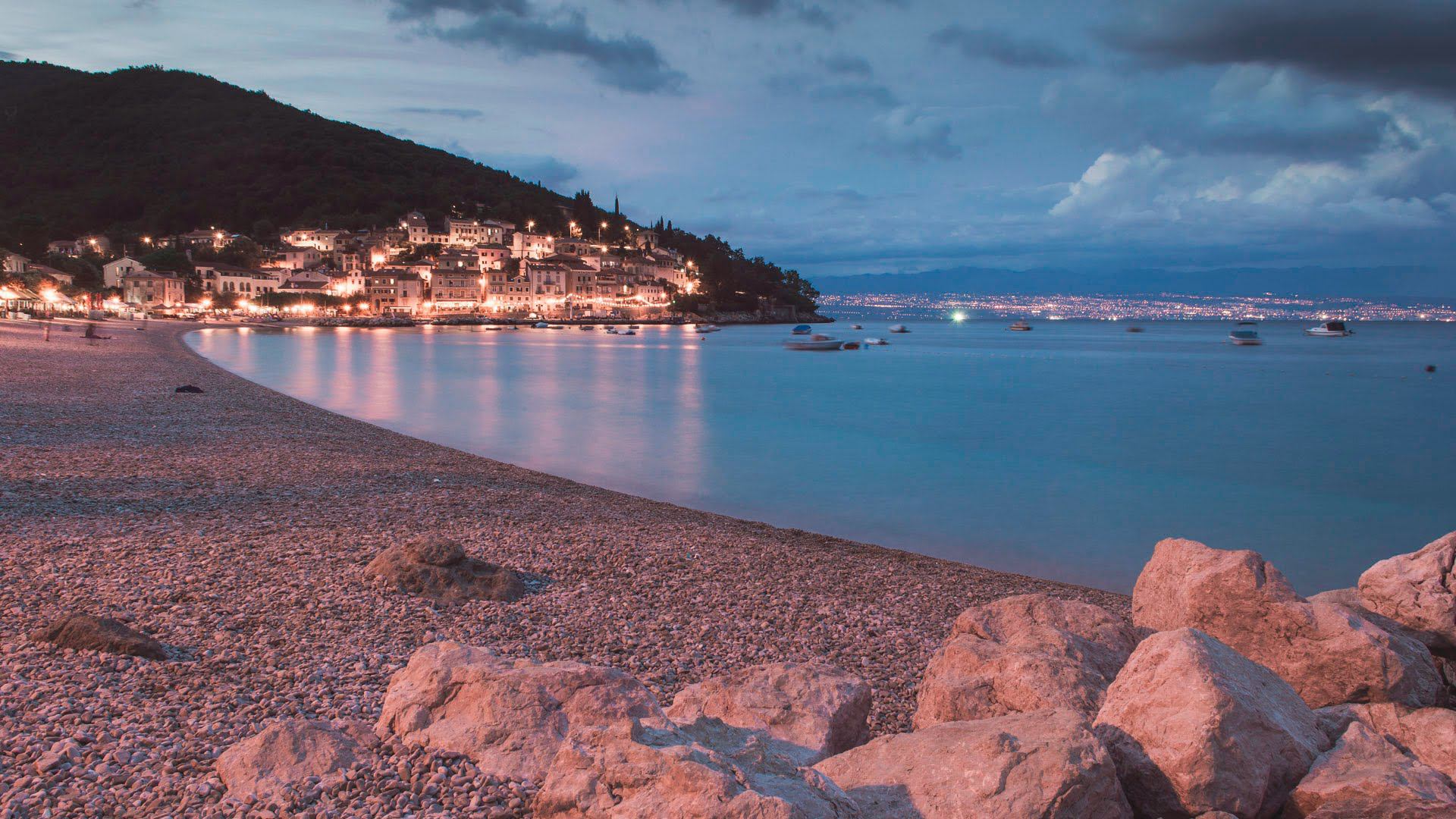 News from the Riviera.